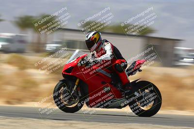 media/Apr-09-2022-SoCal Trackdays (Sat) [[c9e19a26ab]]/Turn 3 (135pm)/